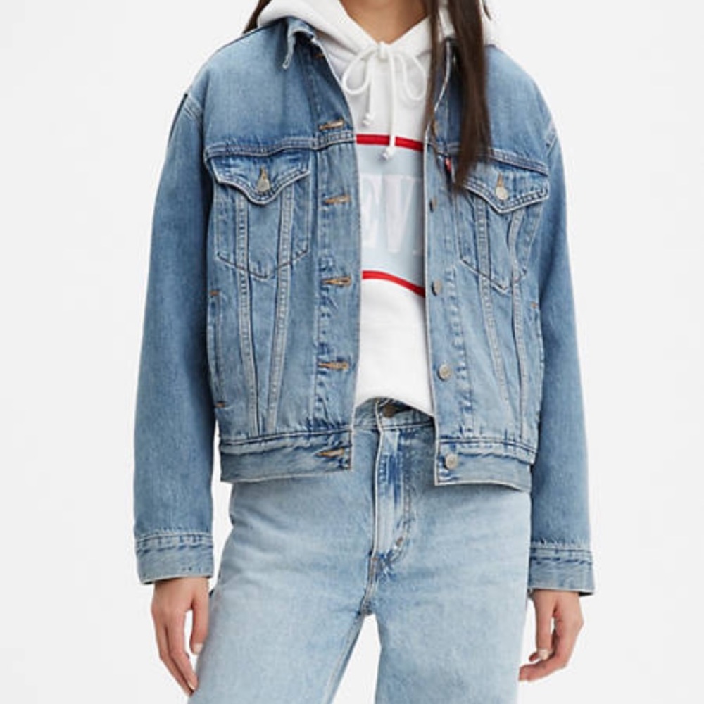 Levi’s ex boyfriend trucker jean jacket